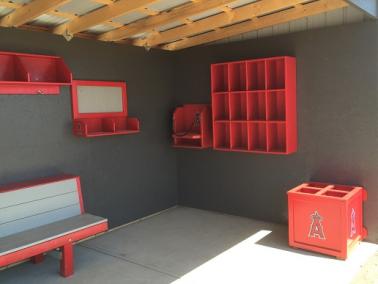 12 Helmet Cubby Rack