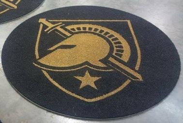 Pro Turf Logo On Deck Circles