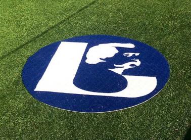 Pro Turf Logo On Deck Circles