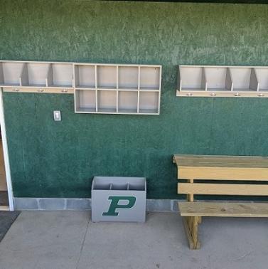 8 Helmet Cubby Rack